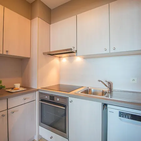 O'sea View 奥斯滕德